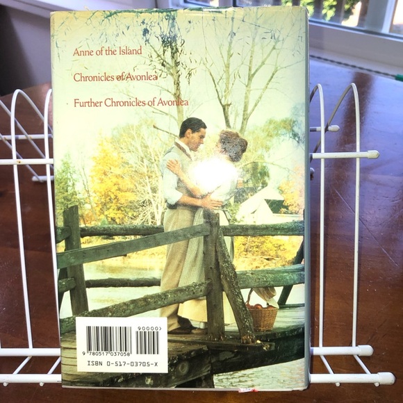 Anne of Green Gables Sequel Book - Picture 12 of 12